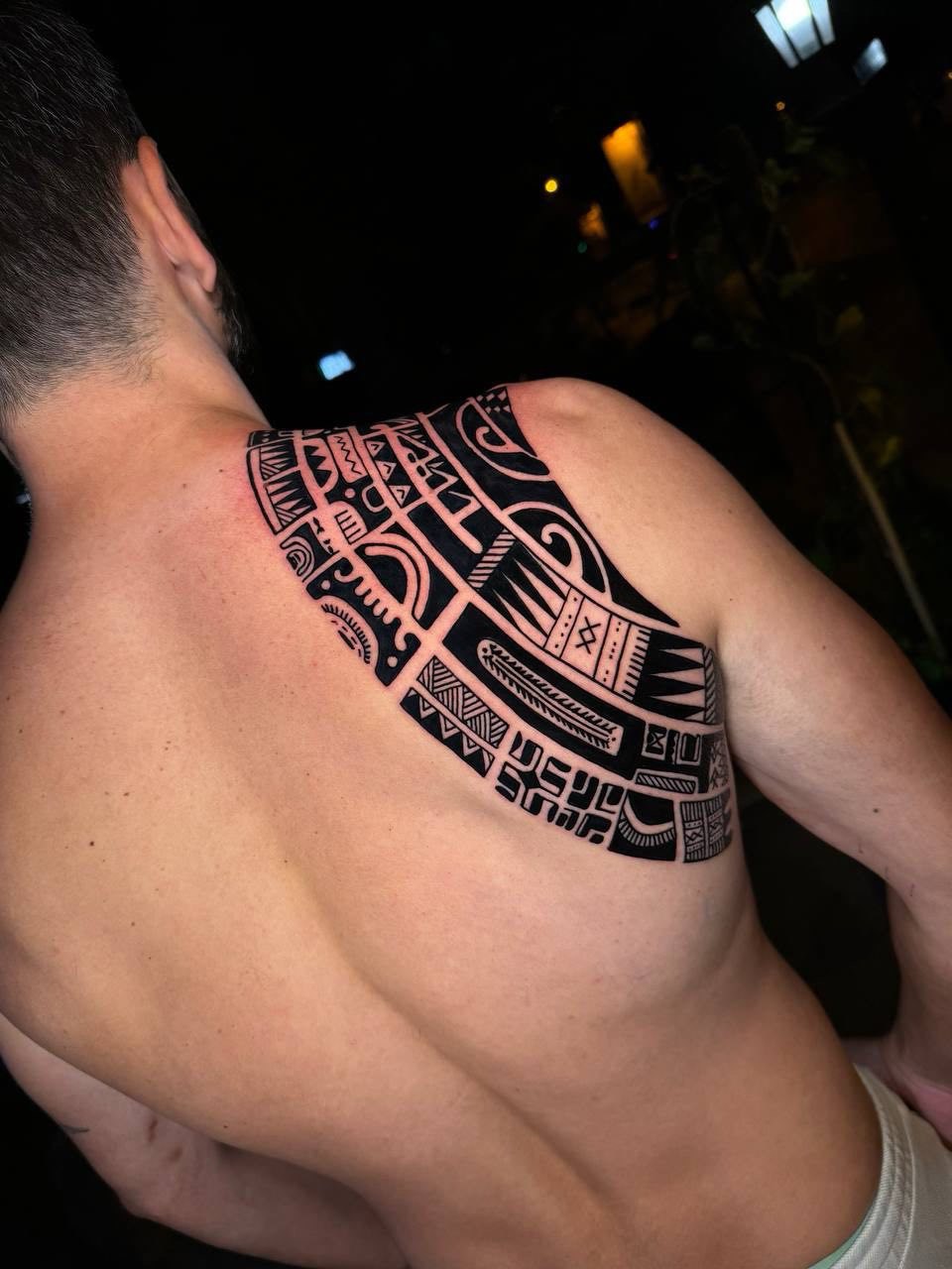 Geometric tattoo example – precise lines and symmetrical shapes on arm, Bosphorus Ink Istanbul