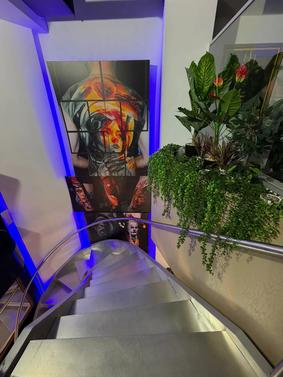 Bosphorus Ink Dövme Stüdyosu - Polat Tower Şubesi İç Mekan