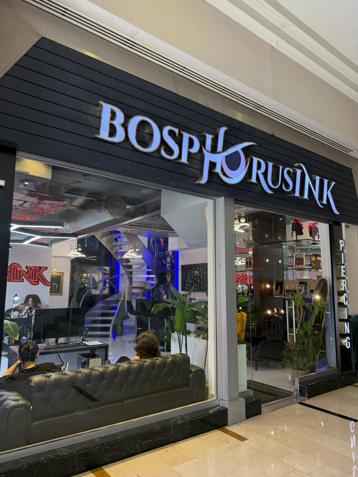 Bosphorus Ink Tattoostudio Eingang &mdash; Polat Towerside Tattoostudio in Bebek