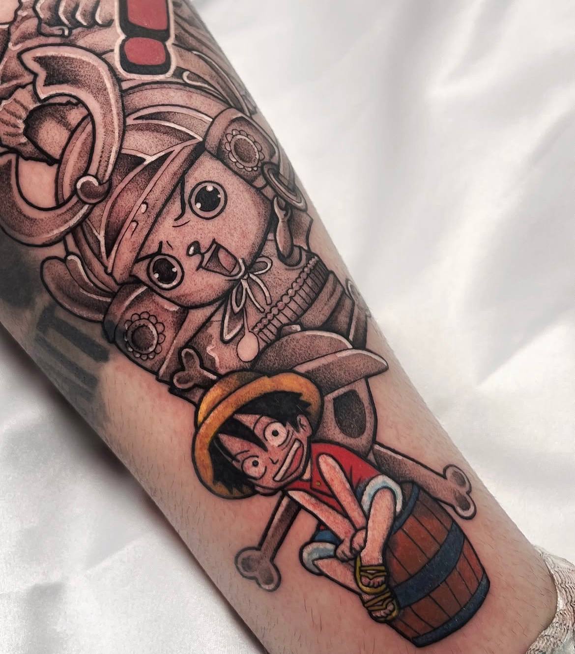 One Piece Luffy Chopper Anime Farb Arm Tattoo | Bosphorus Ink - Tattoo · Bekir | Bosphorus Ink Portfolio