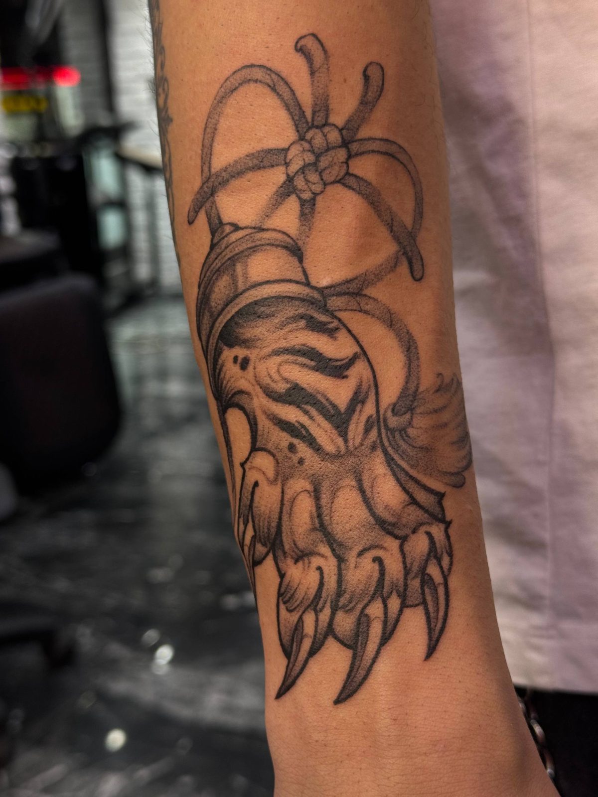 Hannya Daruma Mask Pençe Ön Kol Dövmesi İstanbul | Japon Tarzı - Rıdvan | Bosphorus Ink