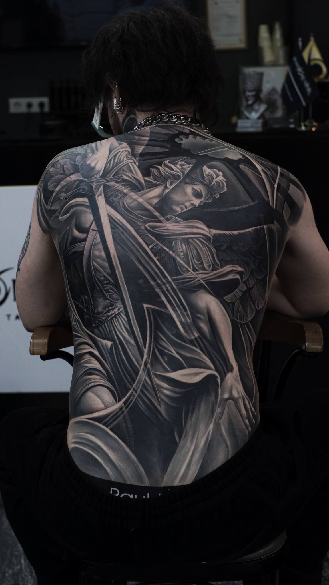 Floral Pattern Back Cover-Up Tattoo | Black & Grey Istanbul - Tattoo | Bosphorus Ink Portfolio