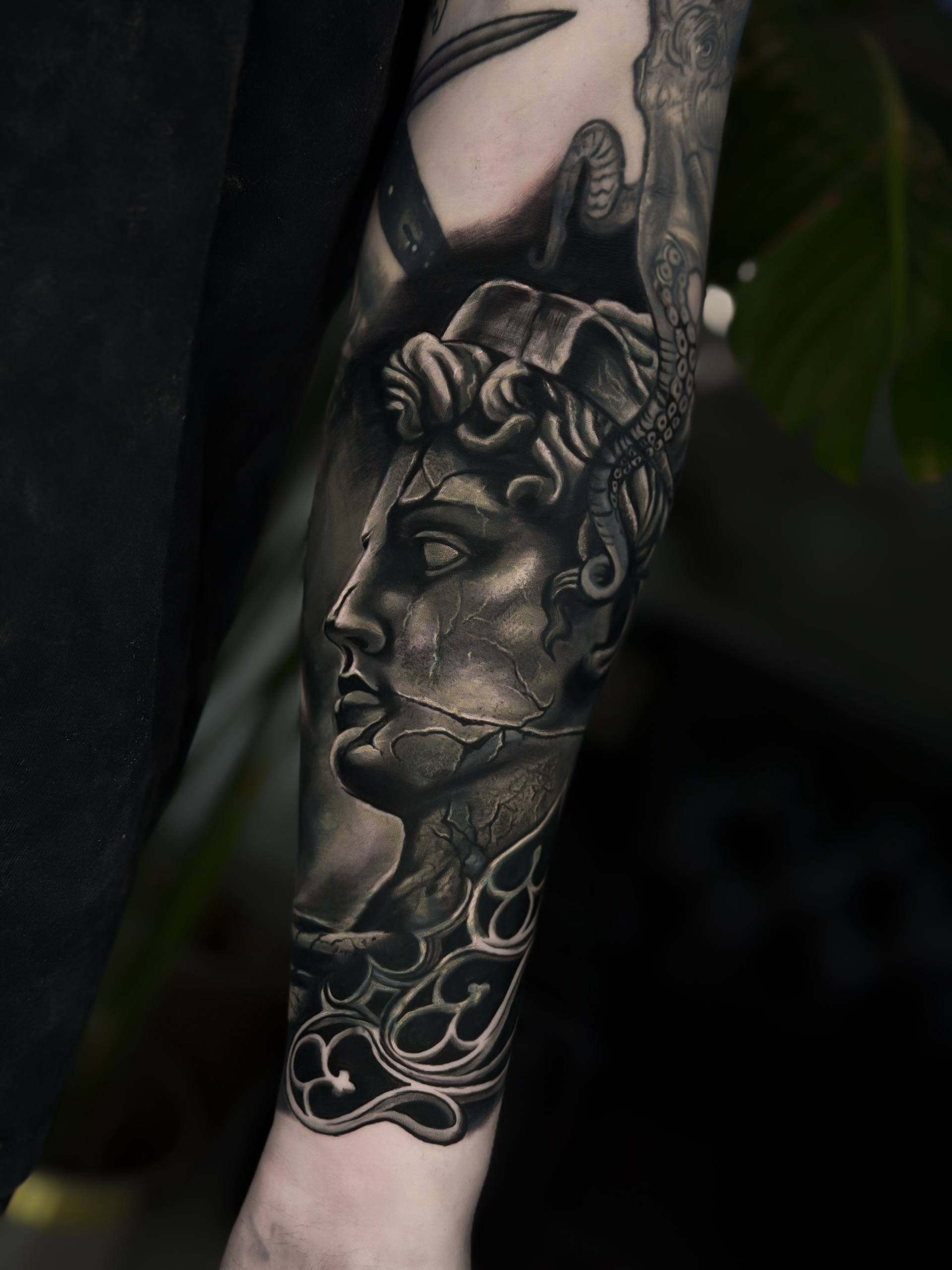 Statue and Snake Figure Back Cover-Up Tattoo | Black & Grey Istanbul - Tattoo | Bosphorus Ink Portfolio