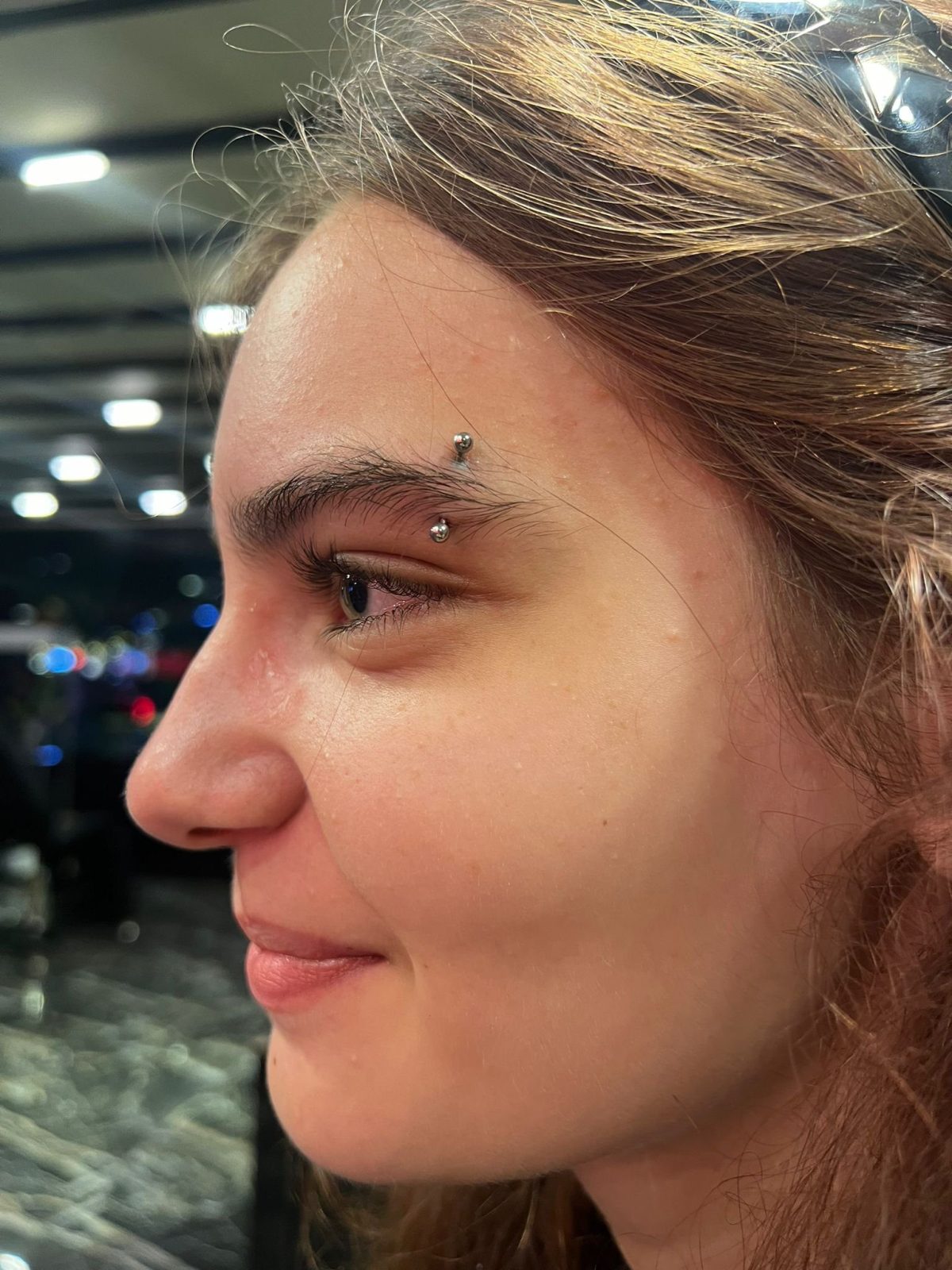 Augenbraue Piercing | Istanbul Bosphorus Ink - Piercing · Buse | Bosphorus Ink Portfolio