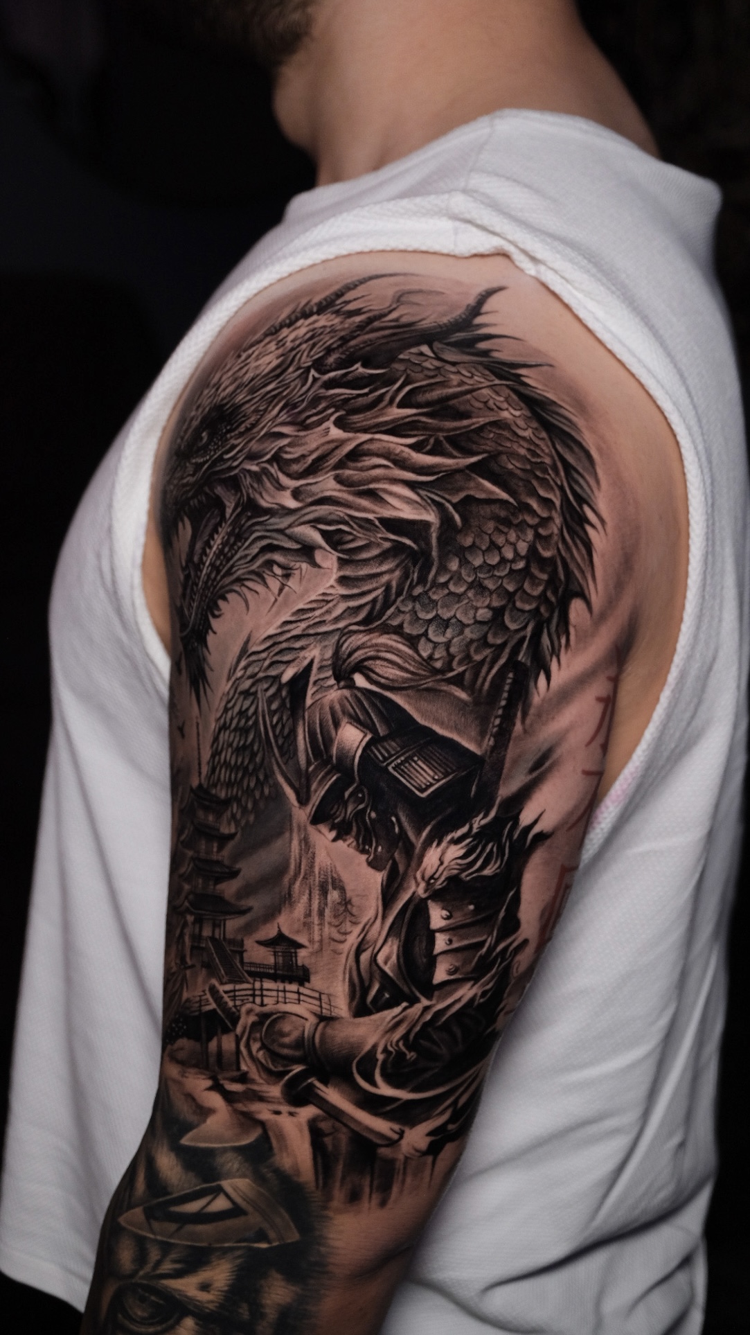 Drachen und Samurai Half Sleeve Tattoo | Bosphorus Ink - Tattoo · Melike | Bosphorus Ink Portfolio