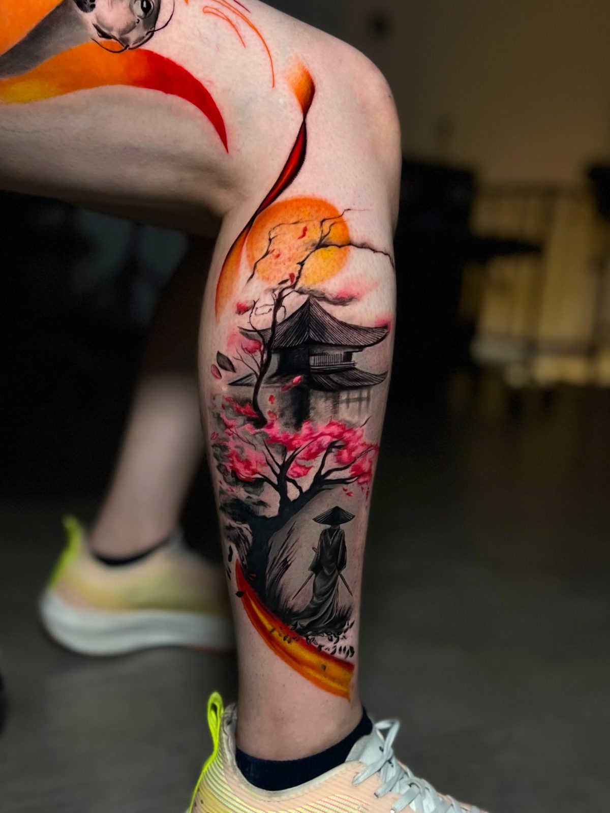 Japanische Geisha Kirschblüte Bein Tattoo | Bosphorus Ink - Tattoo · Melike | Bosphorus Ink Portfolio