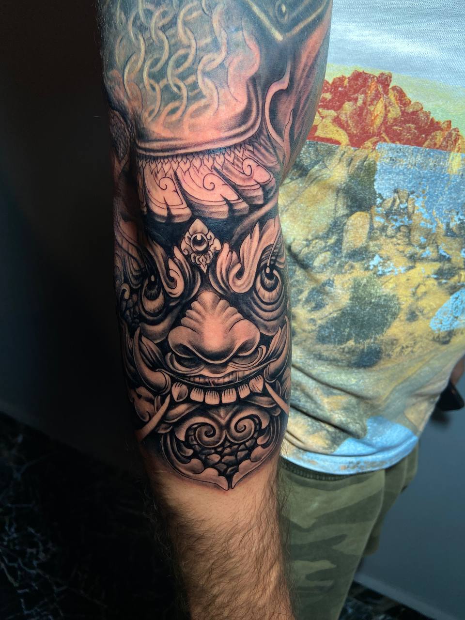 Buntes japanisches Landschafts-Sleeve-Armtattoo | Irezumi Istanbul - Japanisches Tattoo (Irezumi) | Bosphorus Ink Portfolio