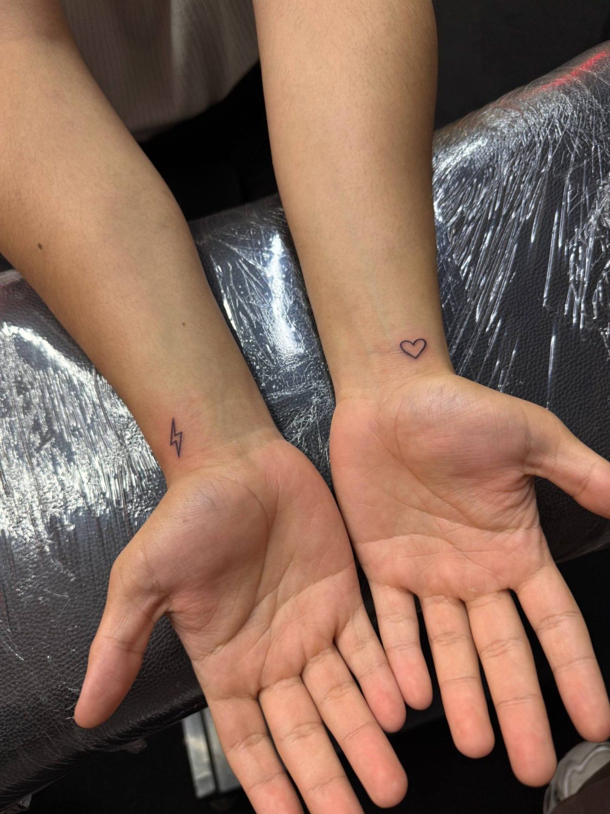 Passendes-Symbol-Paartattoo | Arm Istanbul 2 - Individuelles Tattoo-Design | Bosphorus Ink Portfolio