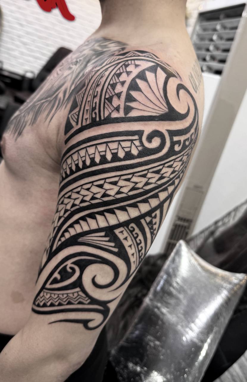 Maori Schulter-Arm-Sleeve-Tattoo | Istanbul - Maori-Tattoo | Bosphorus Ink Portfolio