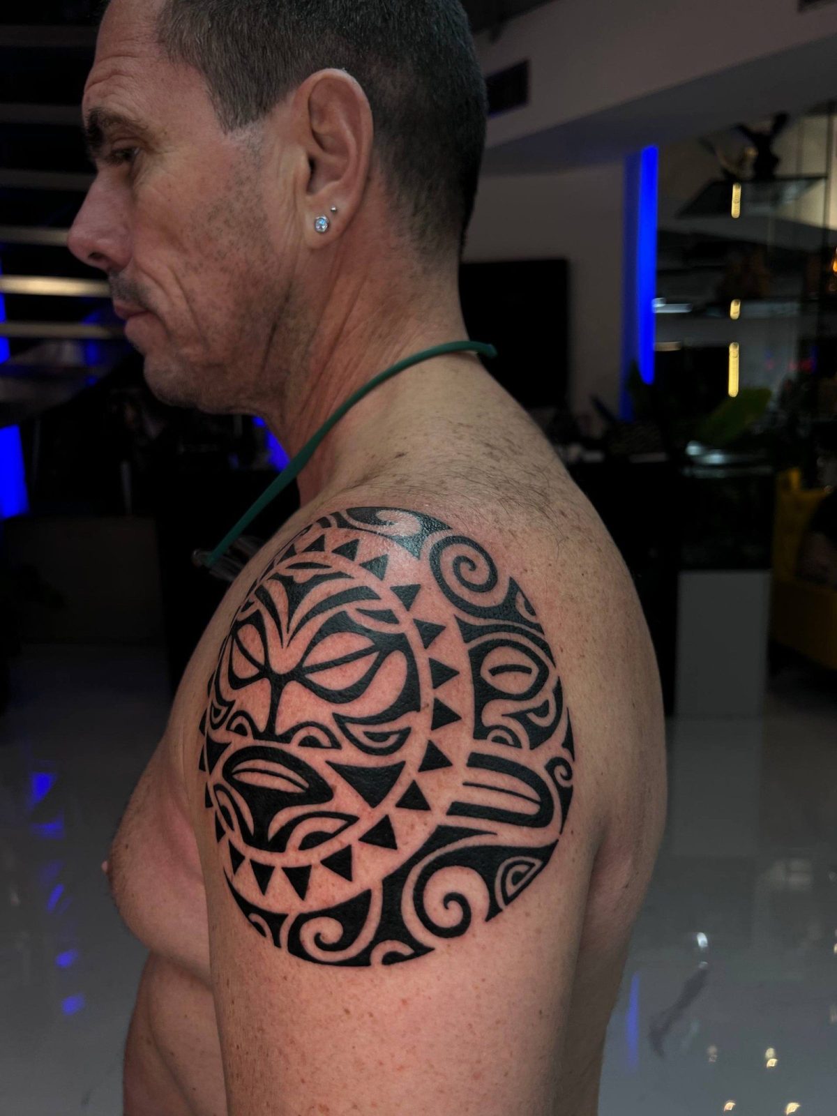 Maori Schultertattoo (Profil) | Istanbul - Maori-Tattoo | Bosphorus Ink Portfolio