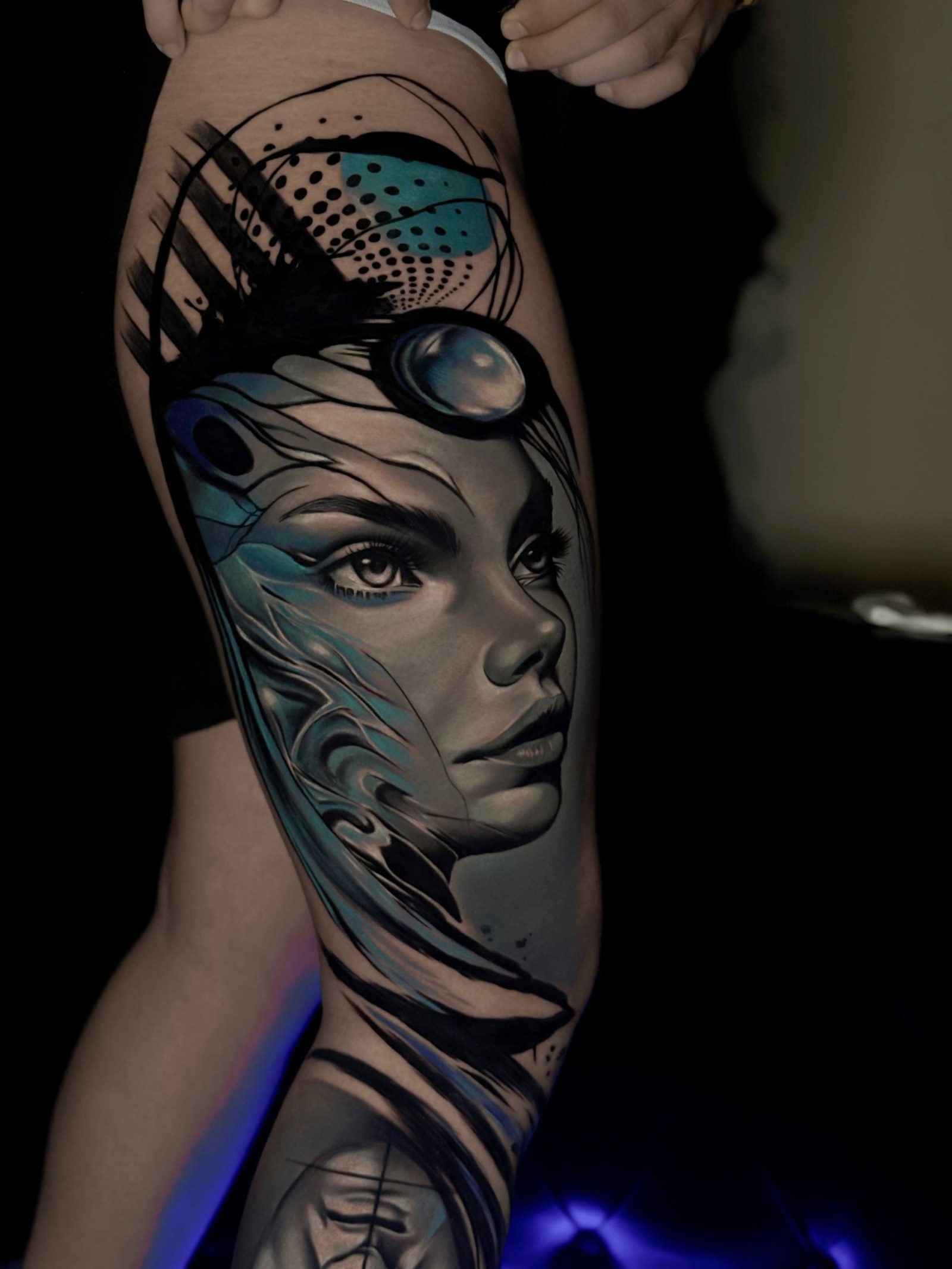 Realistische stilisierte Frauenfigur Sleeve-Armtattoo | Istanbul - Realistisches Tattoo | Bosphorus Ink Portfolio