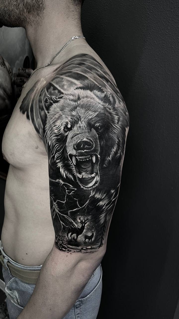 Realistic Bear Shoulder Tattoo