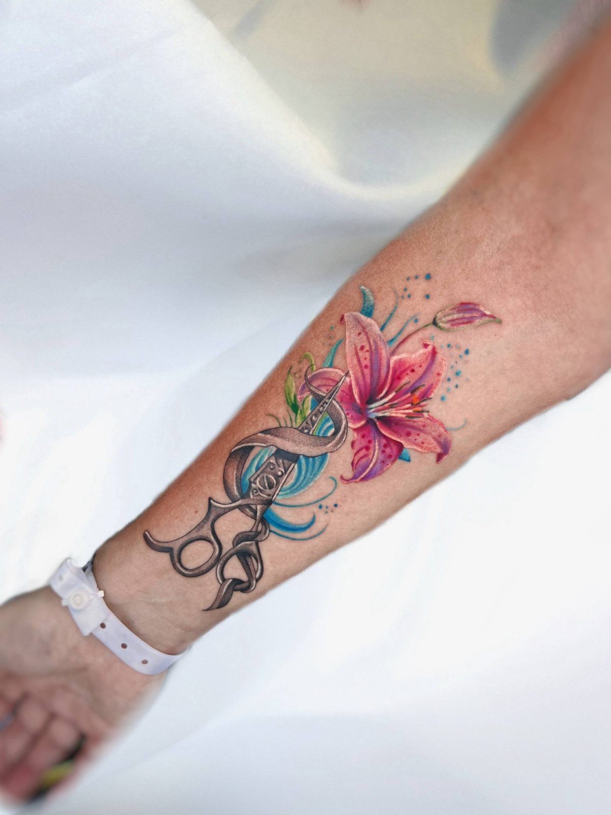 Buntes Blumen-Sleeve-Armtattoo | Istanbul 2 - Farbiges Tattoo | Bosphorus Ink Portfolio