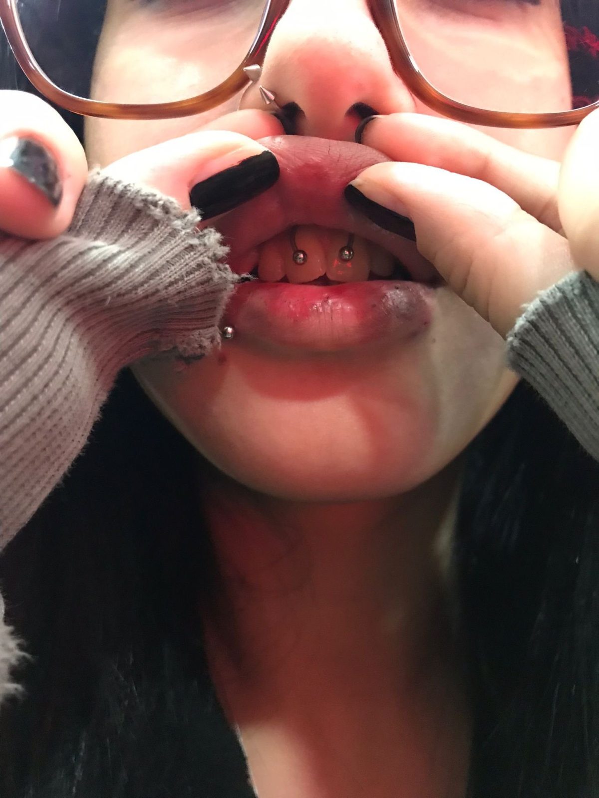 Septum Piercing | Istanbul Bosphorus Ink