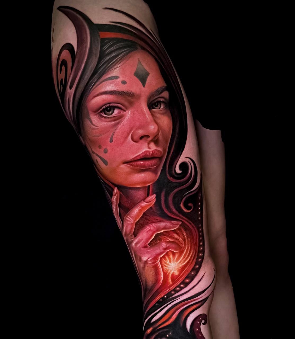Tribal Kadın Portre Kol Dövmesi | Bosphorus Ink - Tattoo · Ramazan | Bosphorus Ink Portfolio