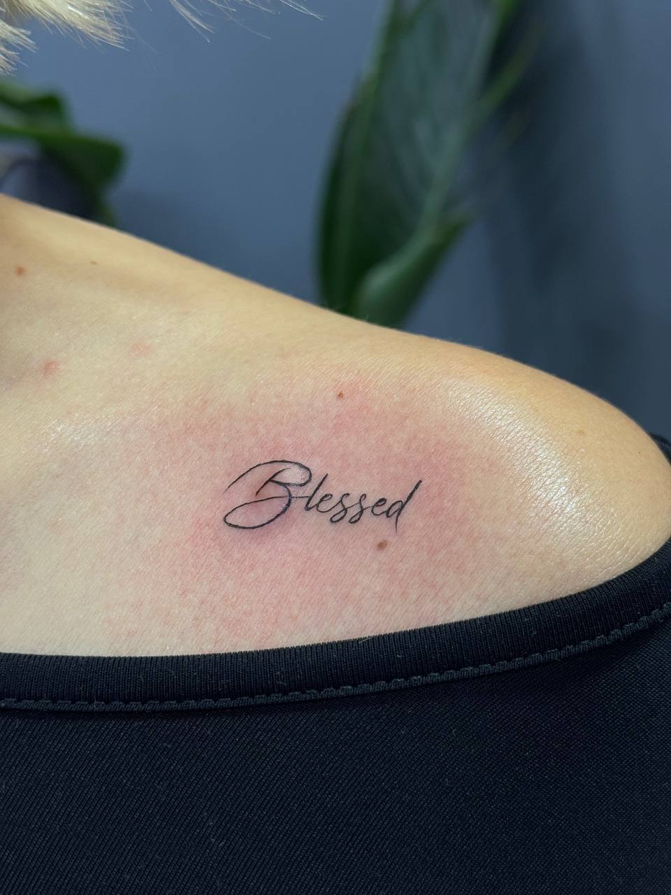 "Blessed" Lettering Shoulder Tattoo | Istanbul