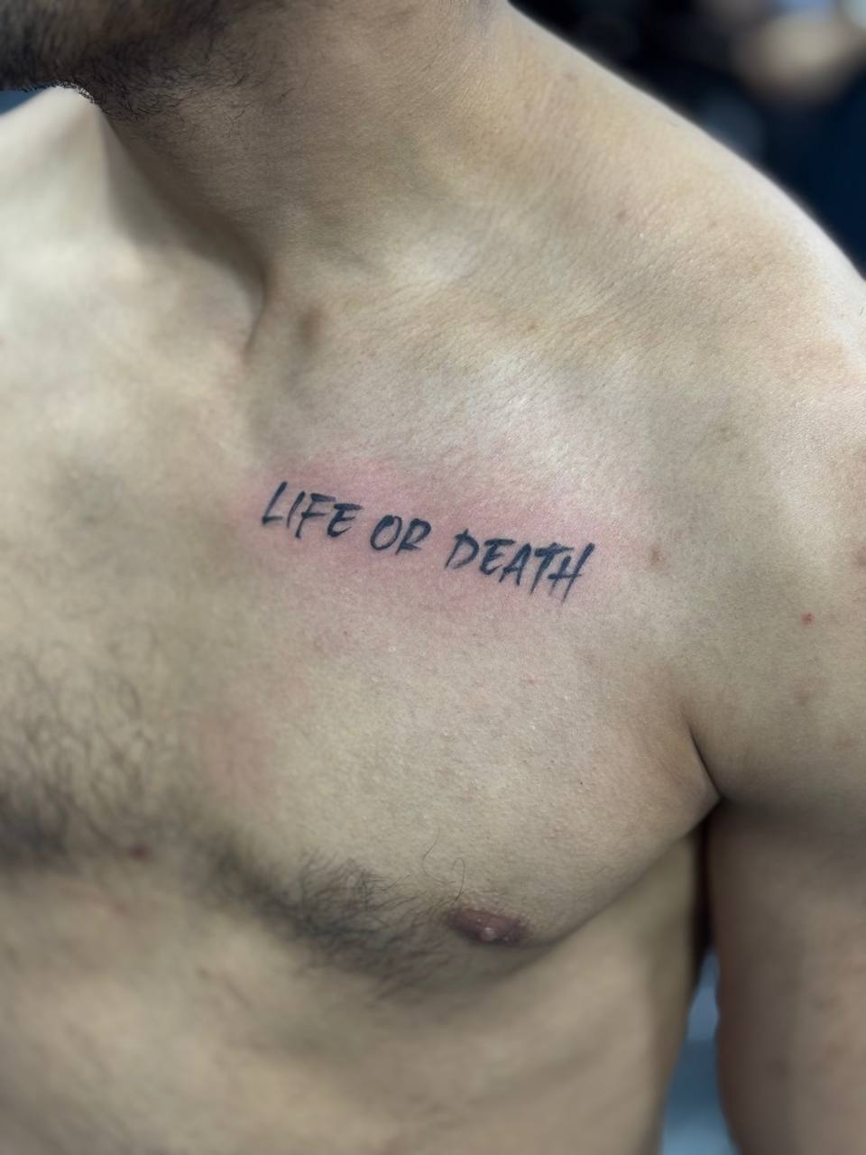 "Life or Death" Lettering Chest Tattoo | Istanbul